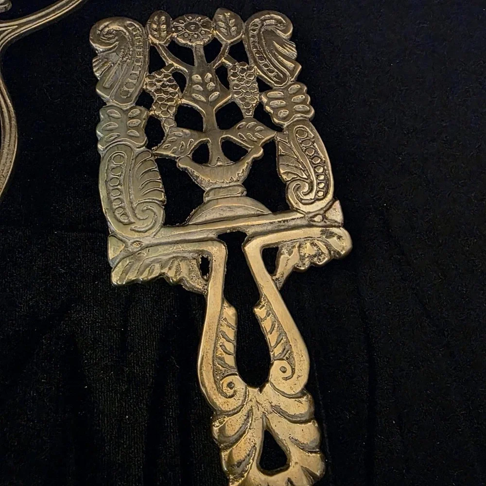 Vintage Ornate Brass‎ Trivets, Set of 3. 1 Snowflake 2 Egyptian Leaves